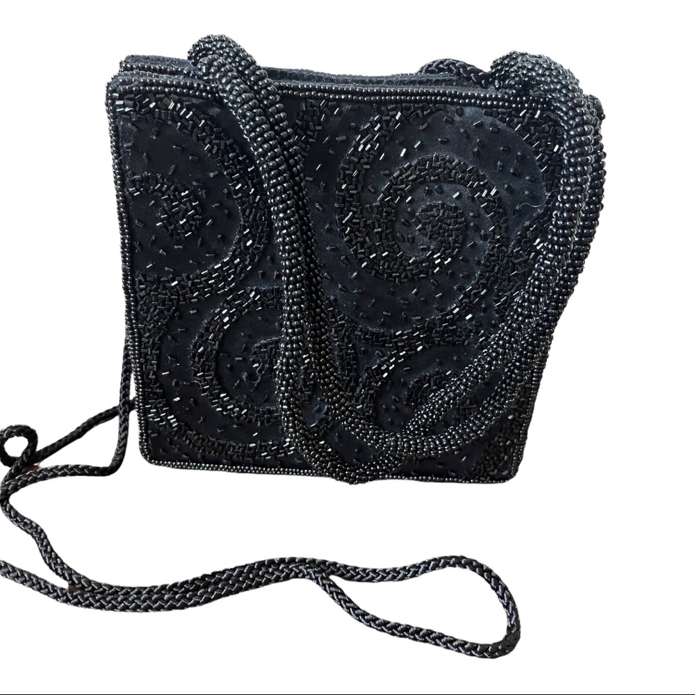 La Regale Vintage Handmade Beaded Black Purse